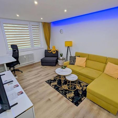 Cool Apartment Znojmo Ngoại thất bức ảnh